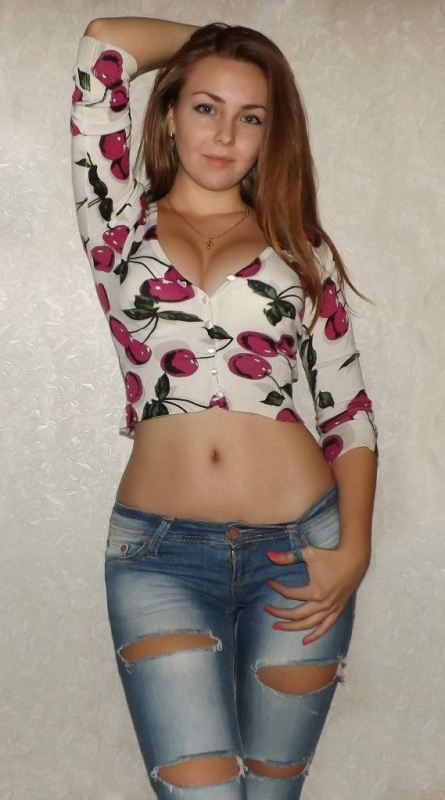 Юния, 28